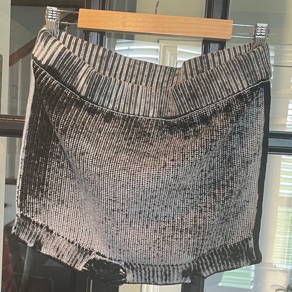 Free People Distressed Cable Knit Mini Skirt Black Acid Washed - L - Picture 2 of 5